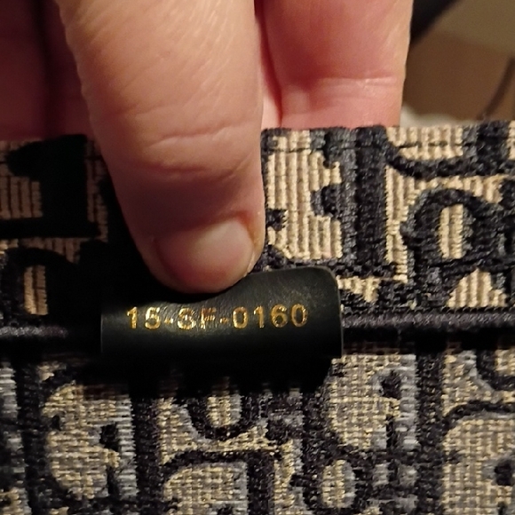 Large Tote By Christian Dior. In Perfect Condition!!! - Picture 4 of 9